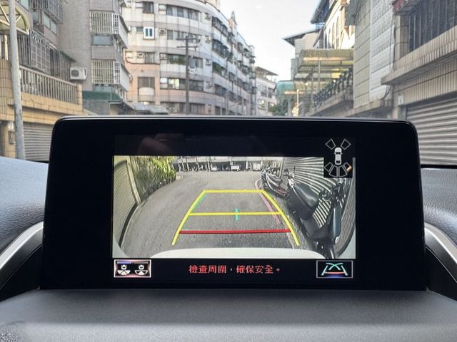 ★內行人首選NX300有渦輪238匹馬力才好開~僅跑9萬多低里程，電尾門.盲點.LV2.LED.雙電動椅，原廠保養紀錄★  第9張相片