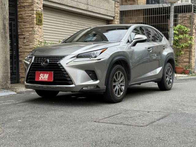 ★NX200女用無菸車~里程跑少，IKEY.LV2.電尾門.電熱椅.LED頭燈.換檔撥片.倒車顯影，認證車可全額貸款★  第1張相片
