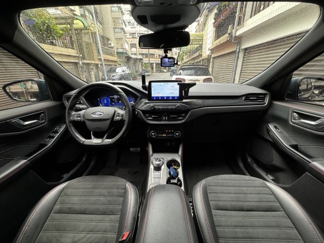 ★大特價2.0渦輪ST-LINE版~認證原鈑件，原廠大包.電尾.AWD.B&O.全景天窗.HUD.電動椅，原廠保養紀錄★  第5張相片