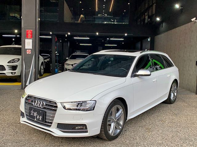 Audi 奧迪s4 中古車的價格 Findcar 找車網