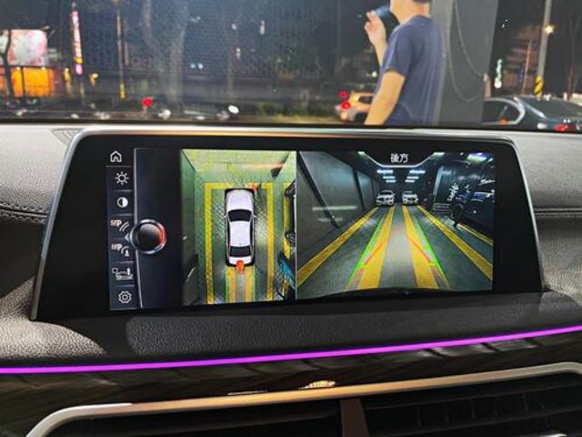 BMW寶馬 730D  第7張相片