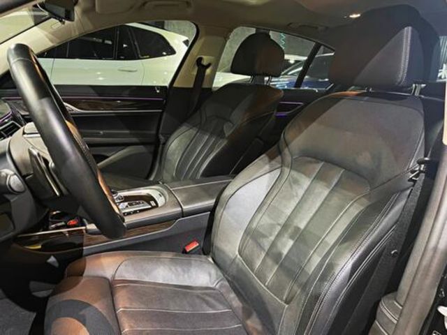 BMW寶馬 730D  第18張相片