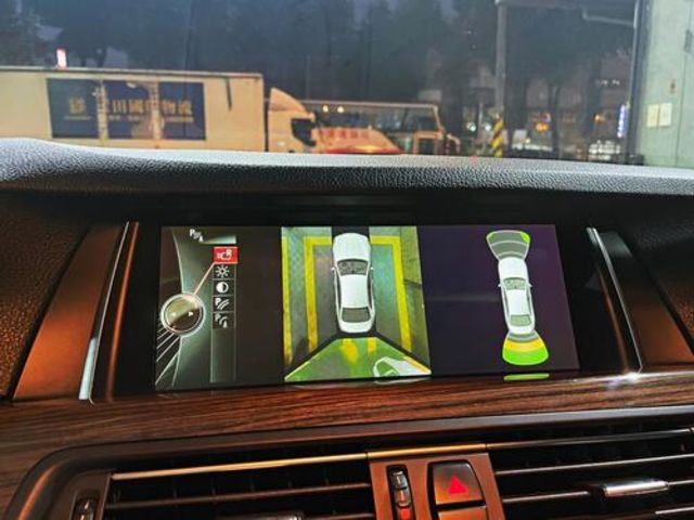 BMW寶馬 520I  第8張相片