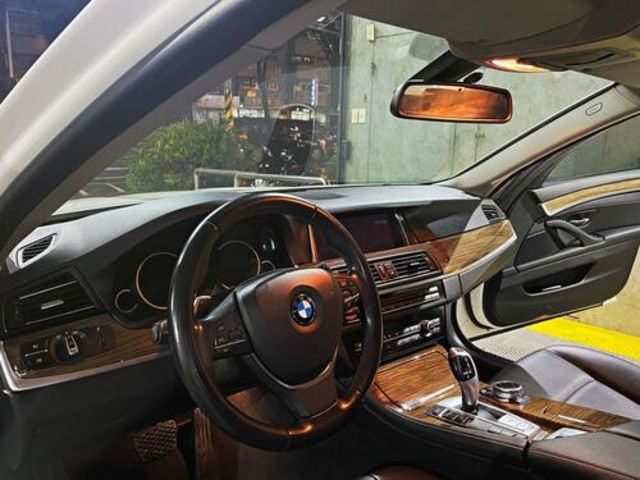 BMW寶馬 520I  第17張相片