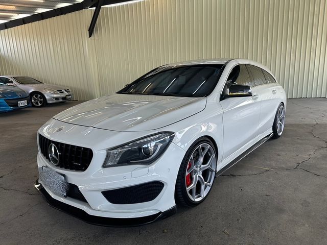 M-BENZ賓士 CLA200  第1張相片