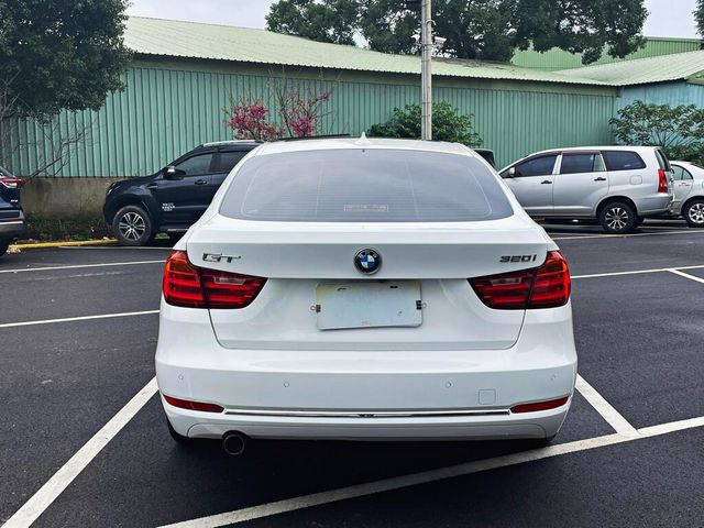 BMW寶馬 320I GT  第4張相片