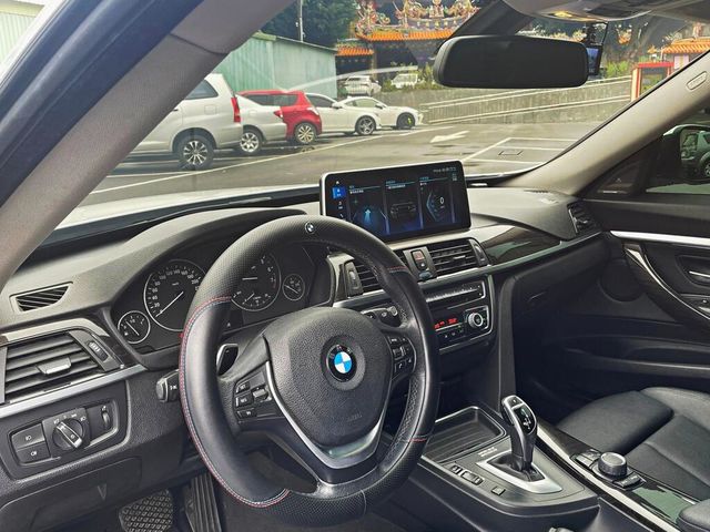 BMW寶馬 320I GT  第15張相片
