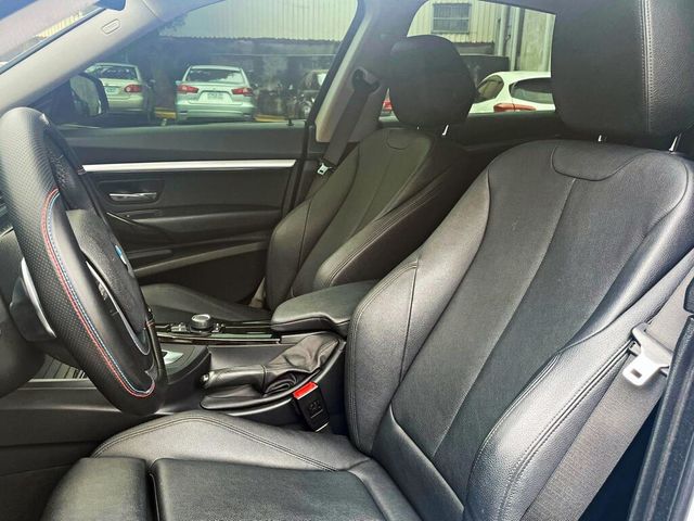BMW寶馬 320I GT  第16張相片