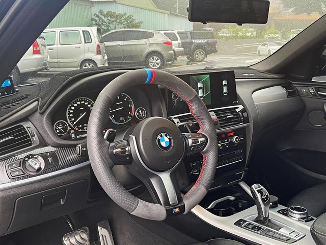 BMW寶馬 X4 XDRIVE30D  第15張相片