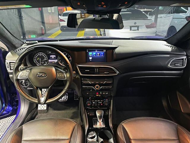 INFINITI無限 Q30  第9張相片