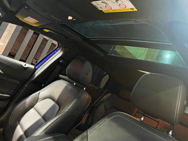 INFINITI無限 Q30  第17張相片