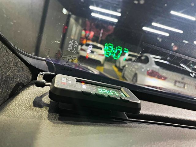 INFINITI無限 Q30  第23張相片