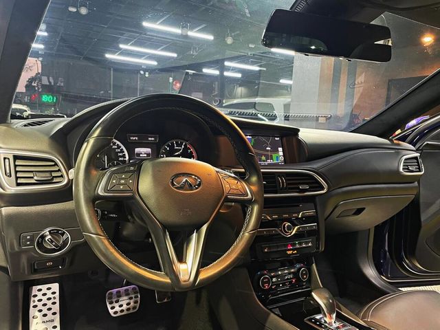 INFINITI無限 Q30  第35張相片