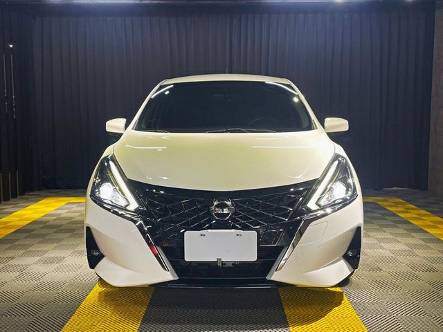 NISSAN日產 TIIDA  第3張相片