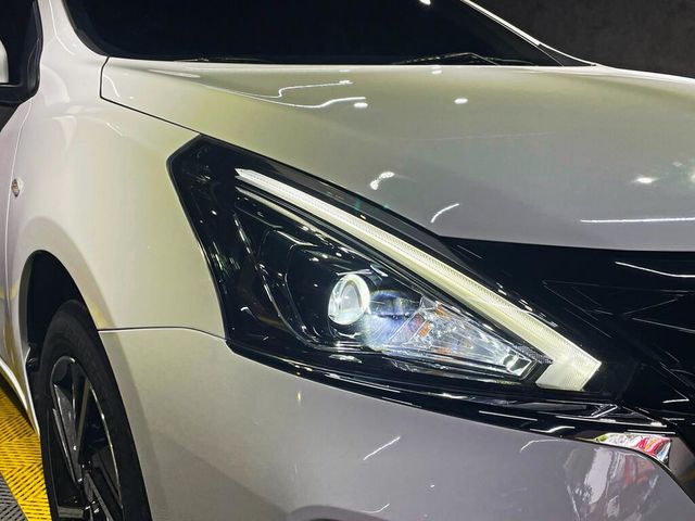 NISSAN日產 TIIDA  第19張相片