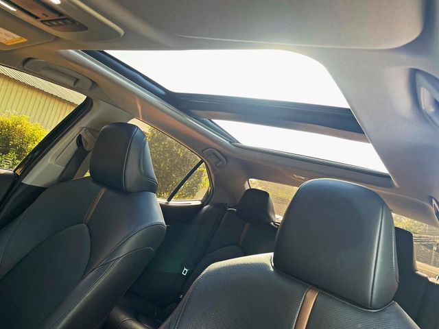 TOYOTA豐田 CAMRY HYBRID  第8張相片