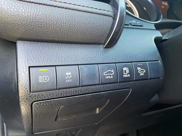 TOYOTA豐田 CAMRY HYBRID  第10張相片