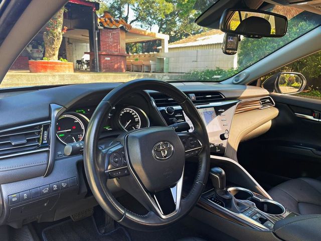 TOYOTA豐田 CAMRY HYBRID  第18張相片