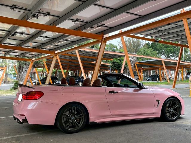 BMW寶馬 435I CONVERTIBLE  第20張相片