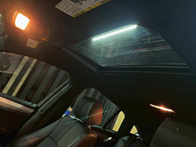 BMW寶馬 X4 XDRIVE28I  第9張相片