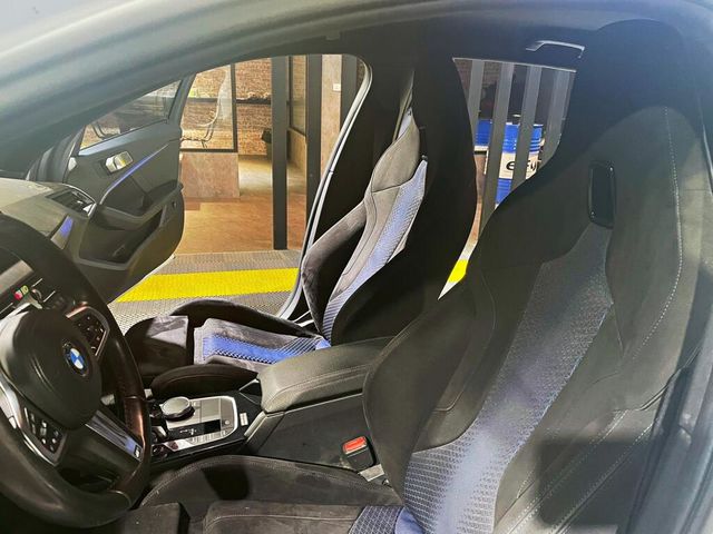 BMW寶馬 118I  第19張相片