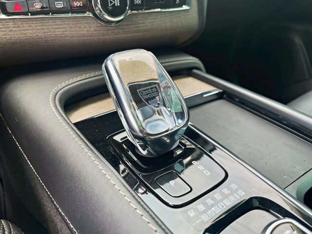 VOLVO富豪 XC90  第13張相片