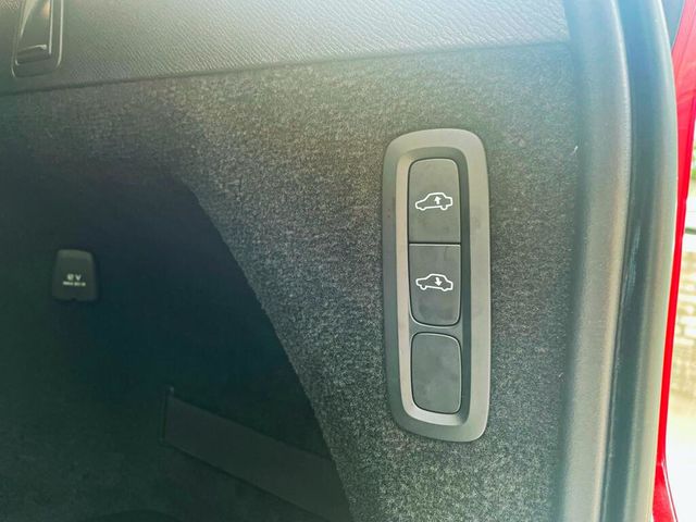 VOLVO富豪 XC90  第19張相片