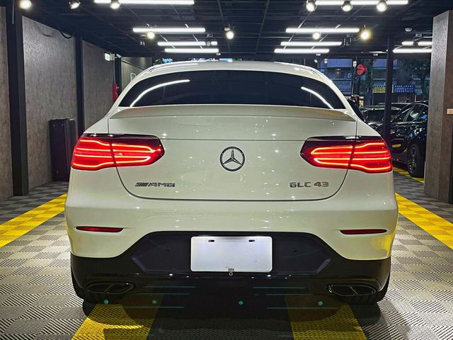 M-BENZ賓士 GLC43 AMG COUPE  第4張相片