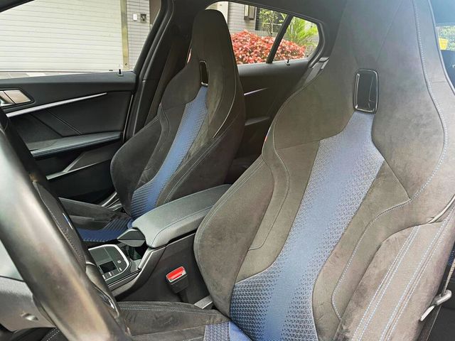 BMW寶馬 118I  第19張相片