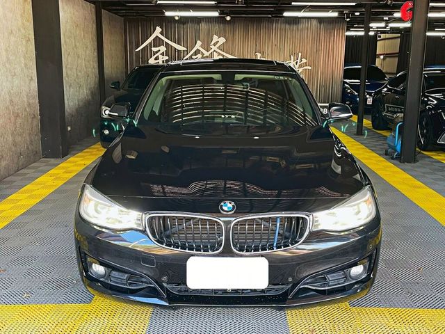 BMW寶馬 320I GT  第3張相片