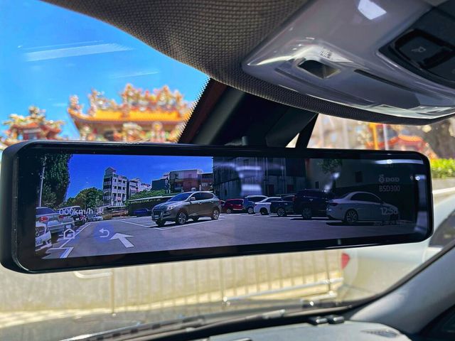 BMW寶馬 320I GT  第12張相片