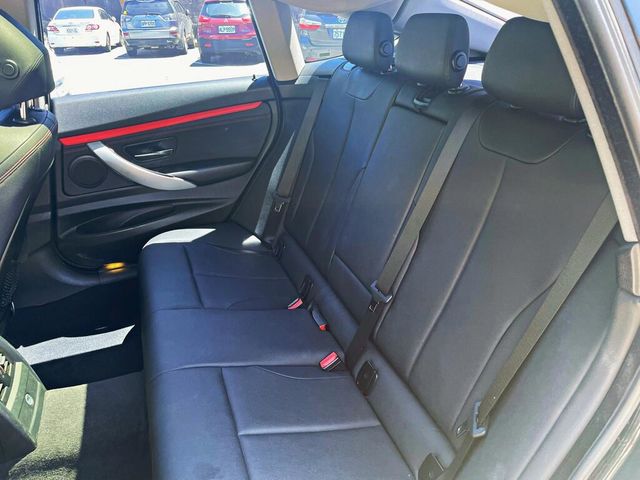 BMW寶馬 320I GT  第18張相片