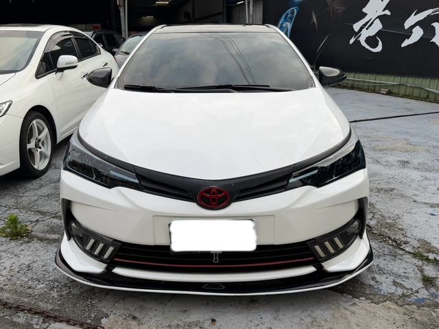 TOYOTA豐田 ALTIS  第3張相片