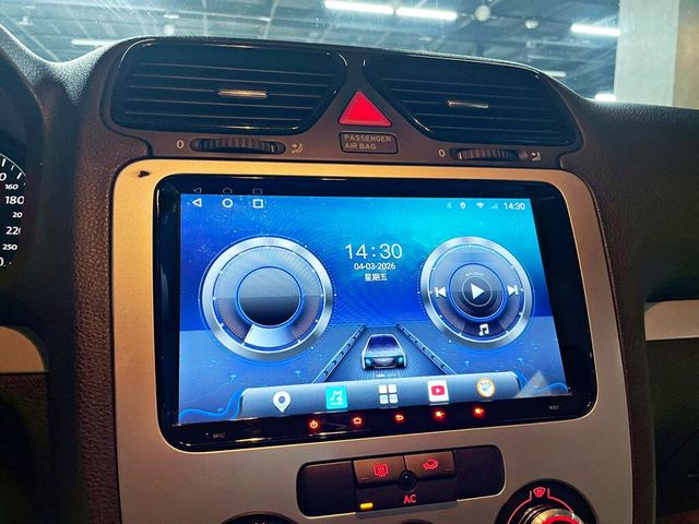 VOLKSWAGEN福斯 SCIROCCO  第7張相片