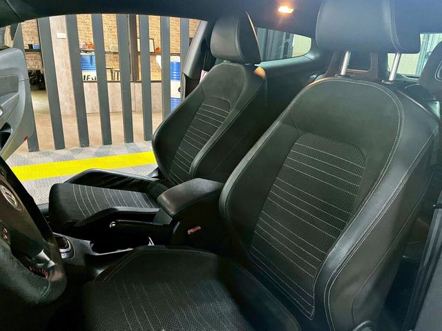 VOLKSWAGEN福斯 SCIROCCO  第17張相片