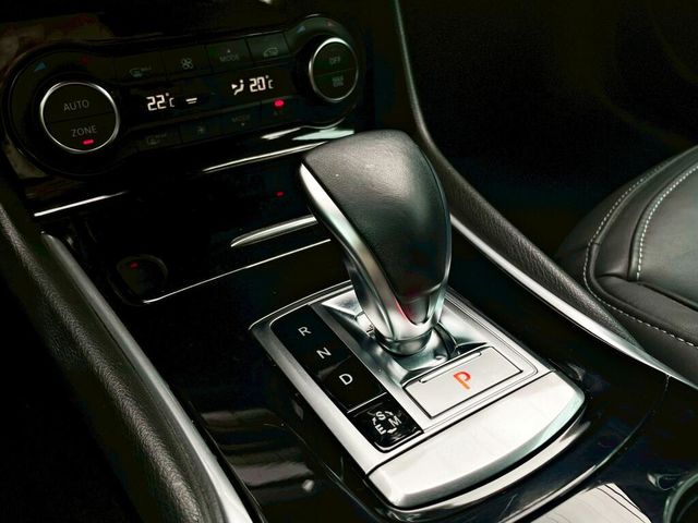 INFINITI無限 Q30  第13張相片