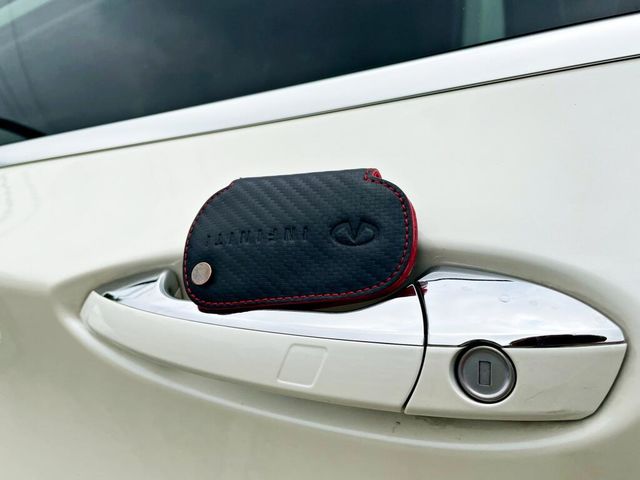 INFINITI無限 Q30  第15張相片