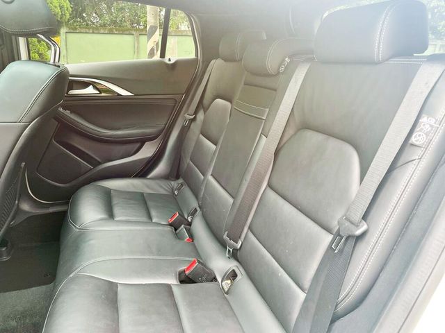 INFINITI無限 Q30  第20張相片