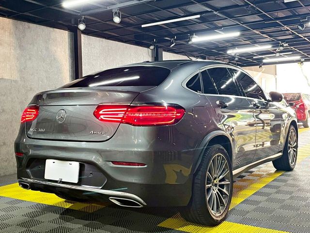 M-BENZ賓士 GLC300 AMG COUPE  第2張相片