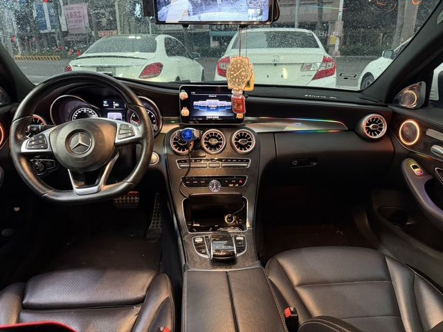 M-BENZ賓士 C300  第5張相片