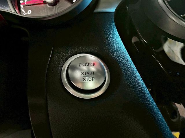 M-BENZ賓士 C300  第11張相片