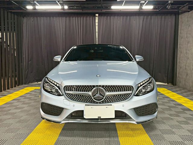 M-BENZ賓士 C250 COUPE  第3張相片