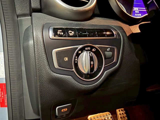 M-BENZ賓士 C250 COUPE  第17張相片