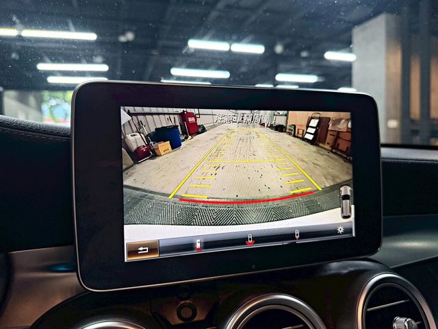 M-BENZ賓士 C250  第8張相片