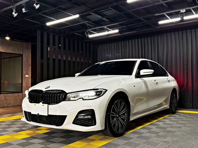 BMW寶馬 320I M SPORT  第1張相片