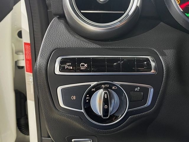 M-BENZ賓士 C250 COUPE  第10張相片