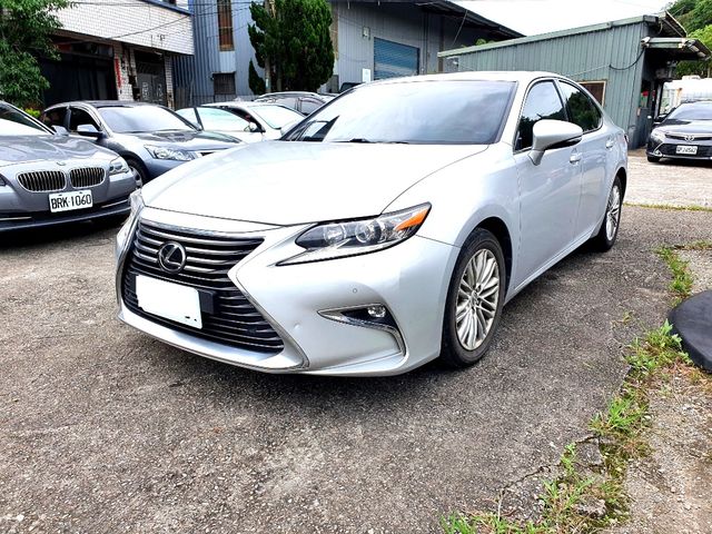 Lexus 凌志 ES200  第1張相片