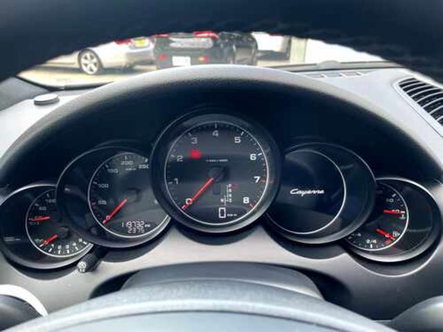 PORSCHE保時捷 CAYENNE  第7張相片