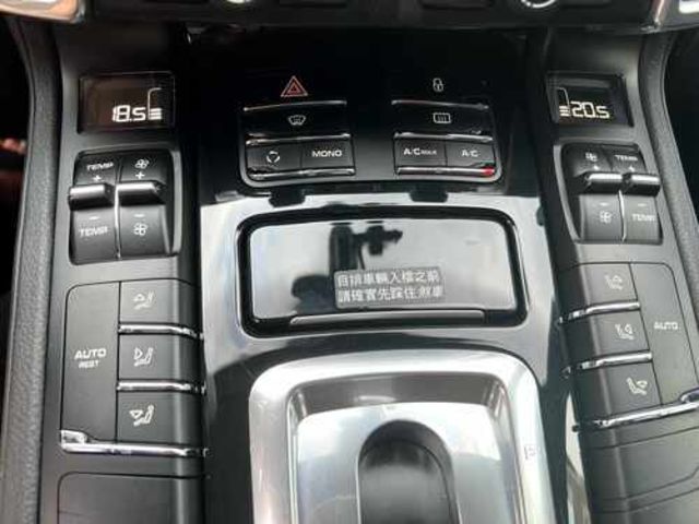 PORSCHE保時捷 CAYENNE  第9張相片