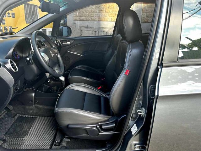 MITSUBISHI三菱 COLT PLUS  第3張相片